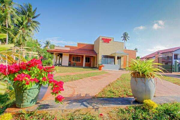 Maravilla residence for sale