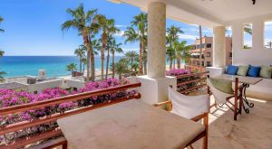 Luxury Homes in Las Ventanas