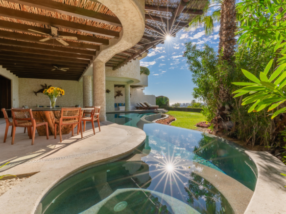 Las Ventanas Las Ventanas Luxurious 3-bedroom, 3.5-bath residence at Las Ventanas al Paraíso, A Rosewood Resort. This tranquil retreat features an expansive ocean- – Las Ventanas al Paraiso Resort, San Jose Corridor, BS